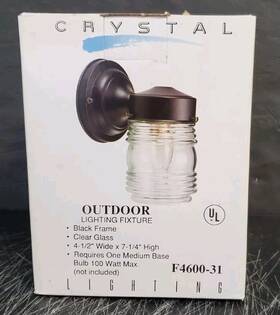 F4600-31 Crystal 079527314105 Brand Outdoor Lighting Fixture Porch Sconce Nos