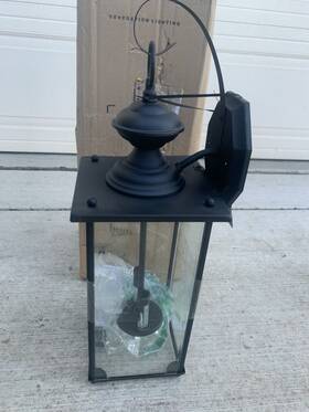 8468 Generation Lighting 785652846069 12 Jamestowne Transitional 2 Light Outdoor Wall Lantern