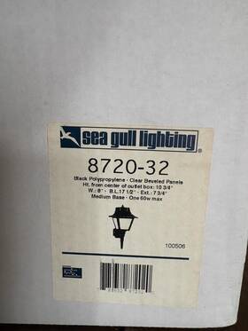 8720-32 Generation Lighting One Light Outdoor Wall Lantern