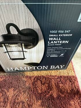 1002 Hampton Bay 940500318509 New Wall Mount Led 1-light Black Outdoor Lantern - Only 1