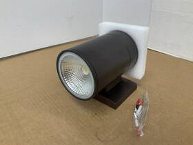 28295-020 Intertek 5010266 Glen Led Outdoor Wall Mount Clear Glass