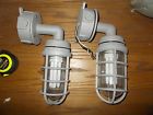 Avw-21-23 Lamps A19 Up 120v Vaporproof Indo Wall Mount 200w Vw21-200 Avw-21-23 Lamps A19 Up 120v Vaporproof Indo Wall Mount 200w Vw21-200