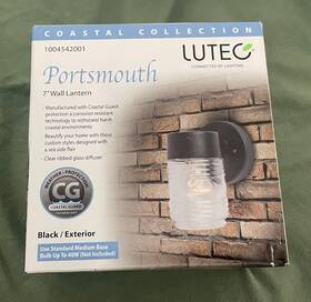 Lutec 845473052893 Coastal Portsmouth 1-light Black Outdoor Wall Mount Lantern Clean New Open Box