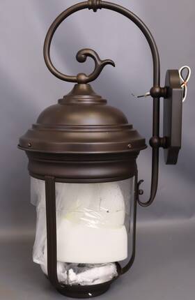 100w Minka-lavery 747396010274 Amherst Solid Brass Exterior Wall Lantern - Missing The Glass