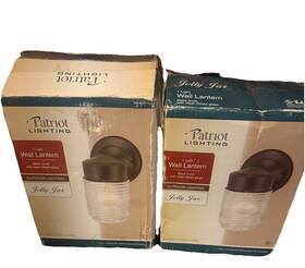 356-5005 Patriot Lighting X2 Jelly Jar Wall Lantern Black Finish With Clear Ribbed Glass