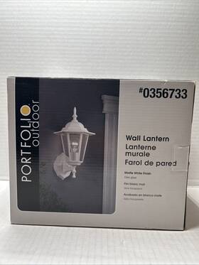 0356733 Portfolio Outdoor #0356733 Wall Lantern Matte White Finish #0356733- New