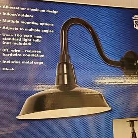 4797483 Strongway 12 Inch Multi-mount Indoor/outdoor Barn Light 100 Watts Black Hardwired