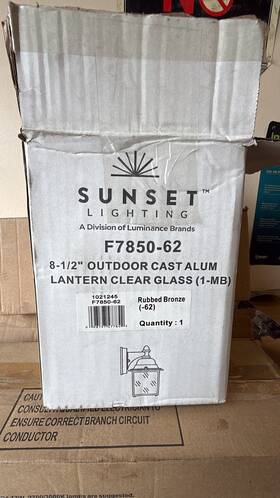 F7850-62 Sunset Lighting 8.5 Inch Outdoor Cast Aluminum Lantern F7850-62 Sunset Lighting 8.5 Inch Outdoor Cast Aluminum Lantern