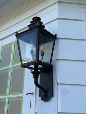 2ra8bzp Troy Lighting Dorchester Arm Mount Fixture 14 2ra8bzp Troy Lighting Dorchester Arm Mount Fixture 14