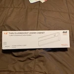 Dmf 12 Thin Fluorescent Under Cabinet Light 8W T5 Lamp Included. Fixed Price $18.00.