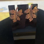 Vintage Kim Leaf Copper Metal Screw Back Light Weight Earrings. Fixed Price $15.00.