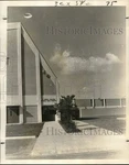 1970 Press Photo Window-less Walls At O. Perry Walker Senior High School. Fixed Price $24.99.