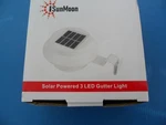 New Gutter / Fence Solar Led Lights 5 Pieces Isunmoon (cool White Light). Fixed Price $11.00.