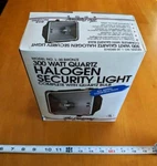 New In Box Designers Edge 300 Watt Halogen Security Light Quartz Bulb L30 Bronze. Fixed Price $21.95.