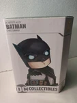 Dc Collectibles Artist Alley Batman Figure By Chris Uminga (COSBMAN1826). Fixed Price $89.66.