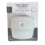 Better Homes & Gardens Led Night Light White Dusk To Dawn Motion Sensor. Fixed Price $11.00.