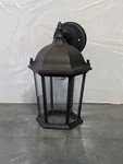 Maxim Lighting 1024RP Builder Cast Outdoor Wall Rust Patina (read Desc). Fixed Price $43.20.
